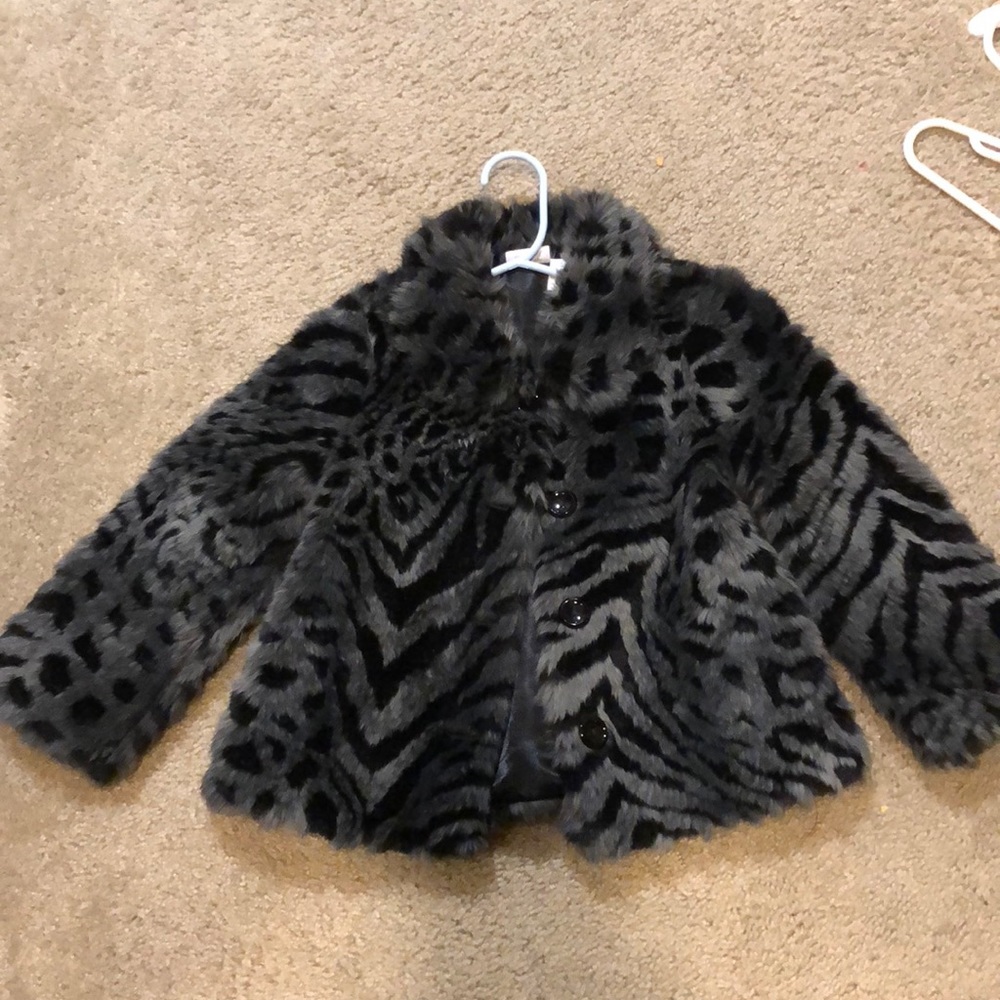 Girls 4T faux fur coat